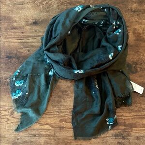 Old Navy Teal Floral Scarf